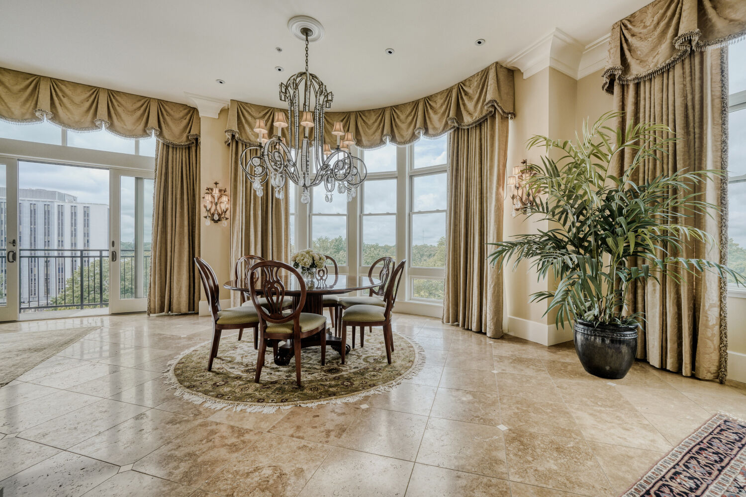 Formal dining room