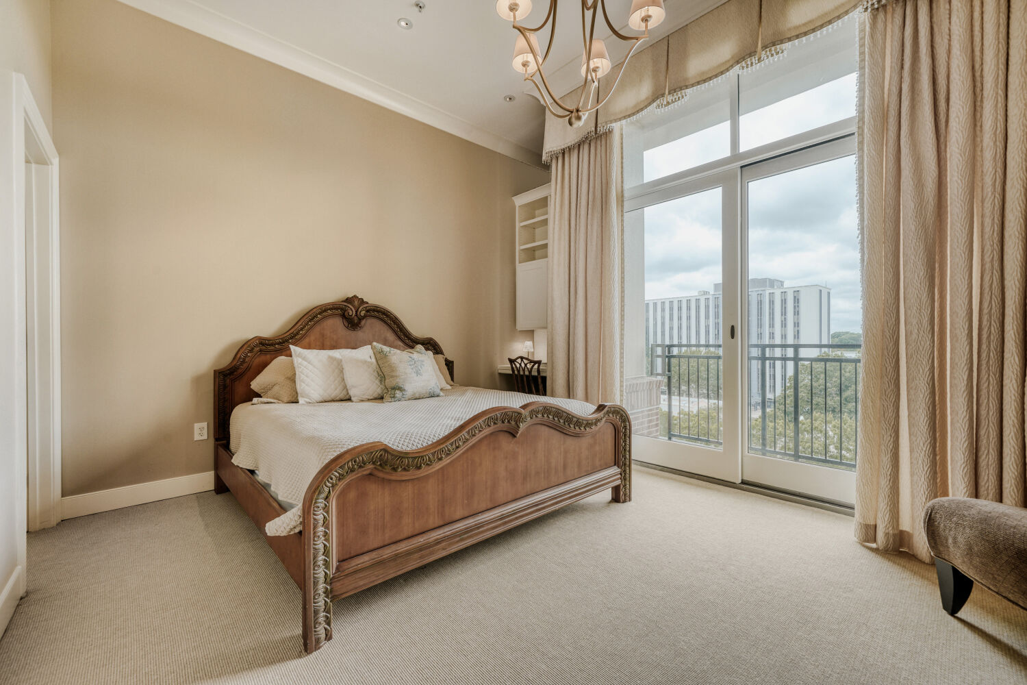 Second bedroom